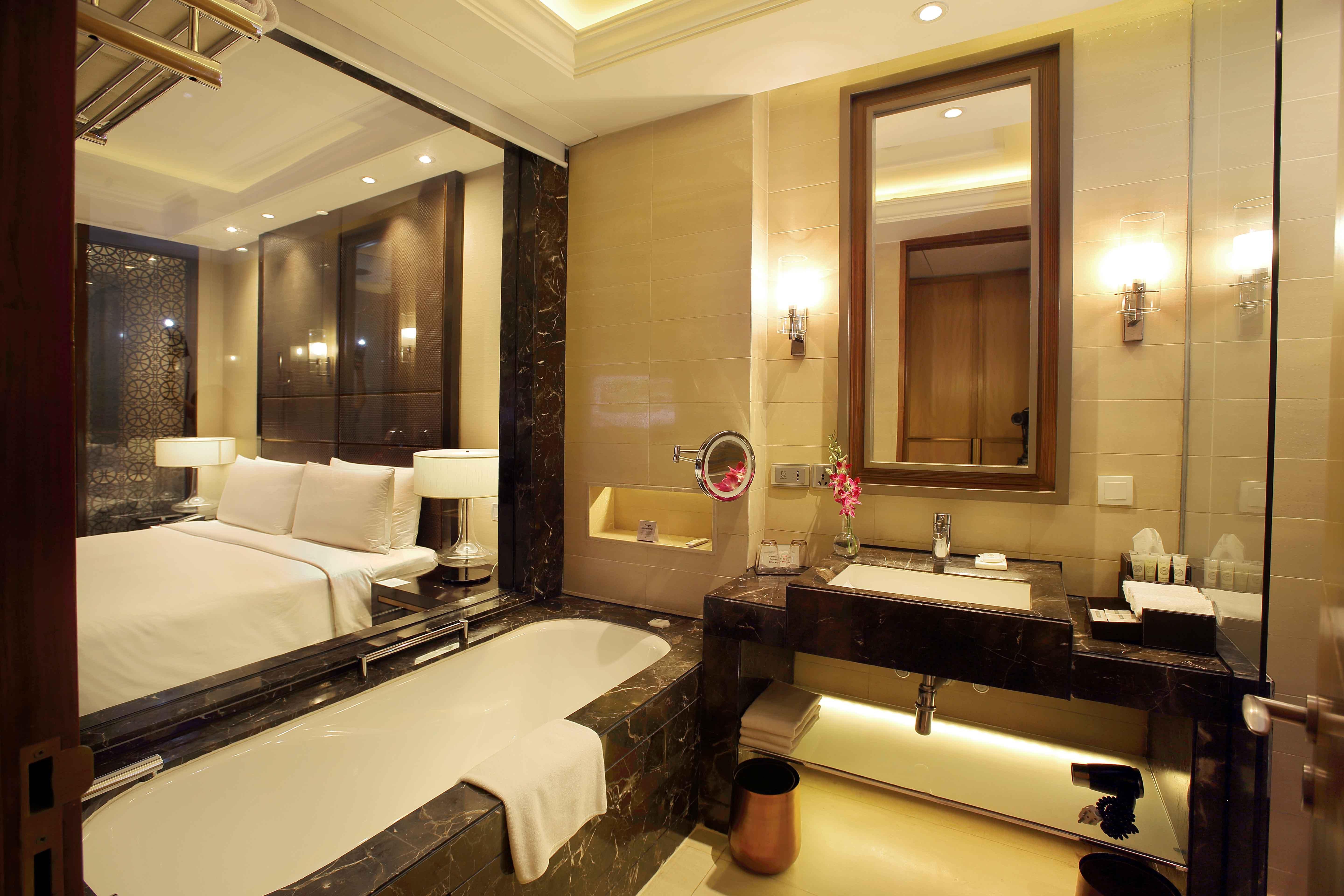 Crowne Plaza New Delhi Mayur Vihar Noida By Ihg Exterior foto