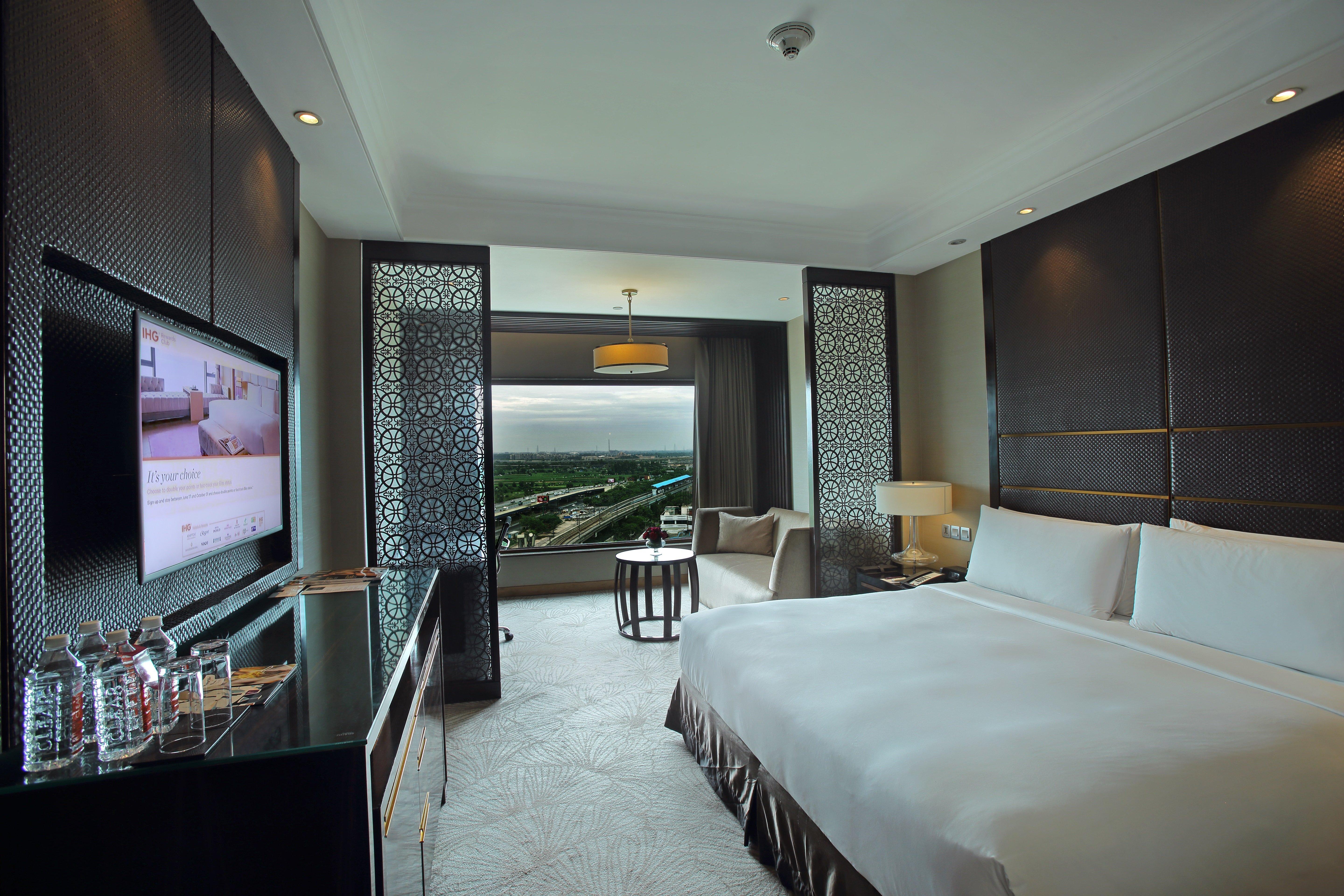 Crowne Plaza New Delhi Mayur Vihar Noida By Ihg Exterior foto Deluxe Room