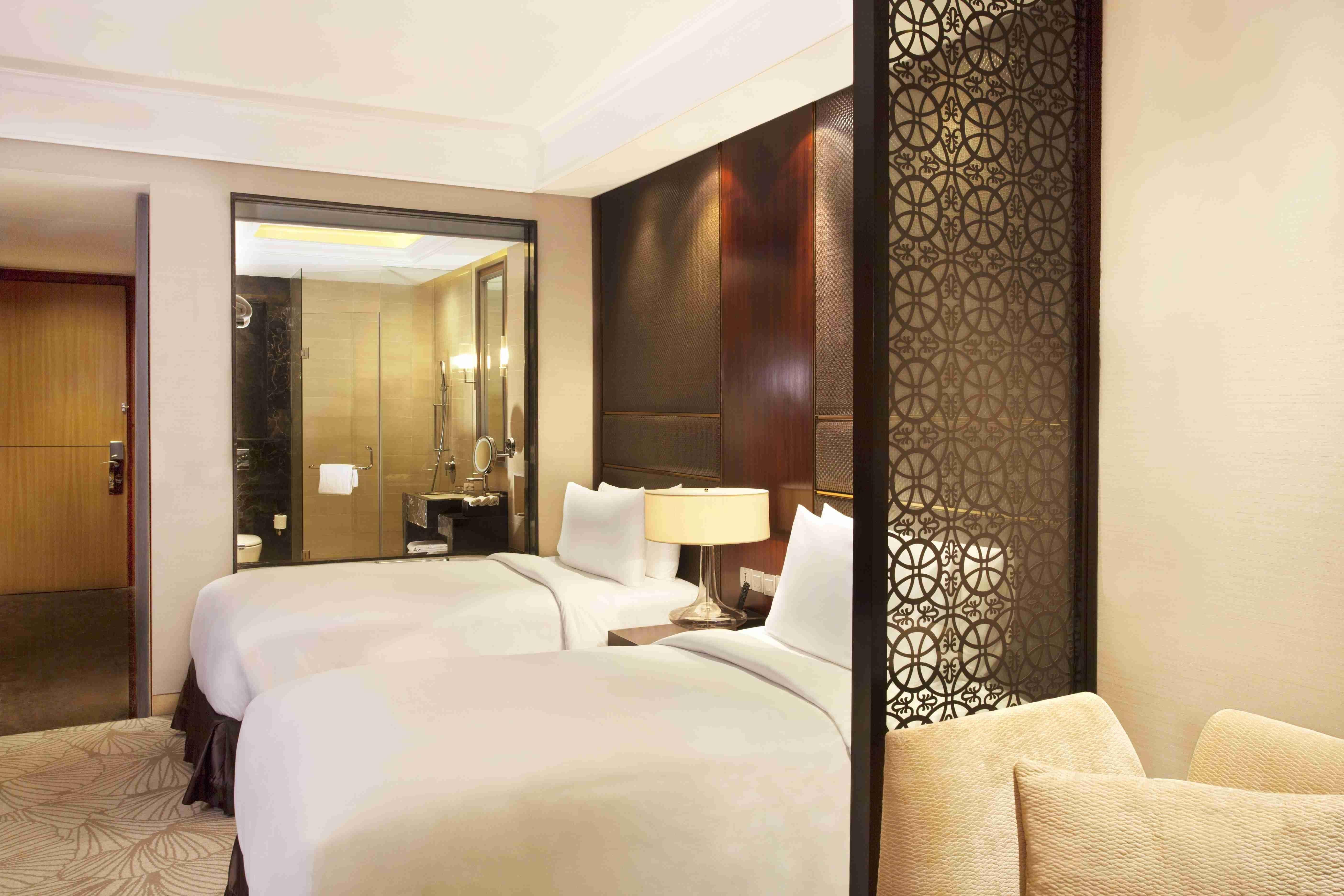 Crowne Plaza New Delhi Mayur Vihar Noida By Ihg Exterior foto Deluxe Room