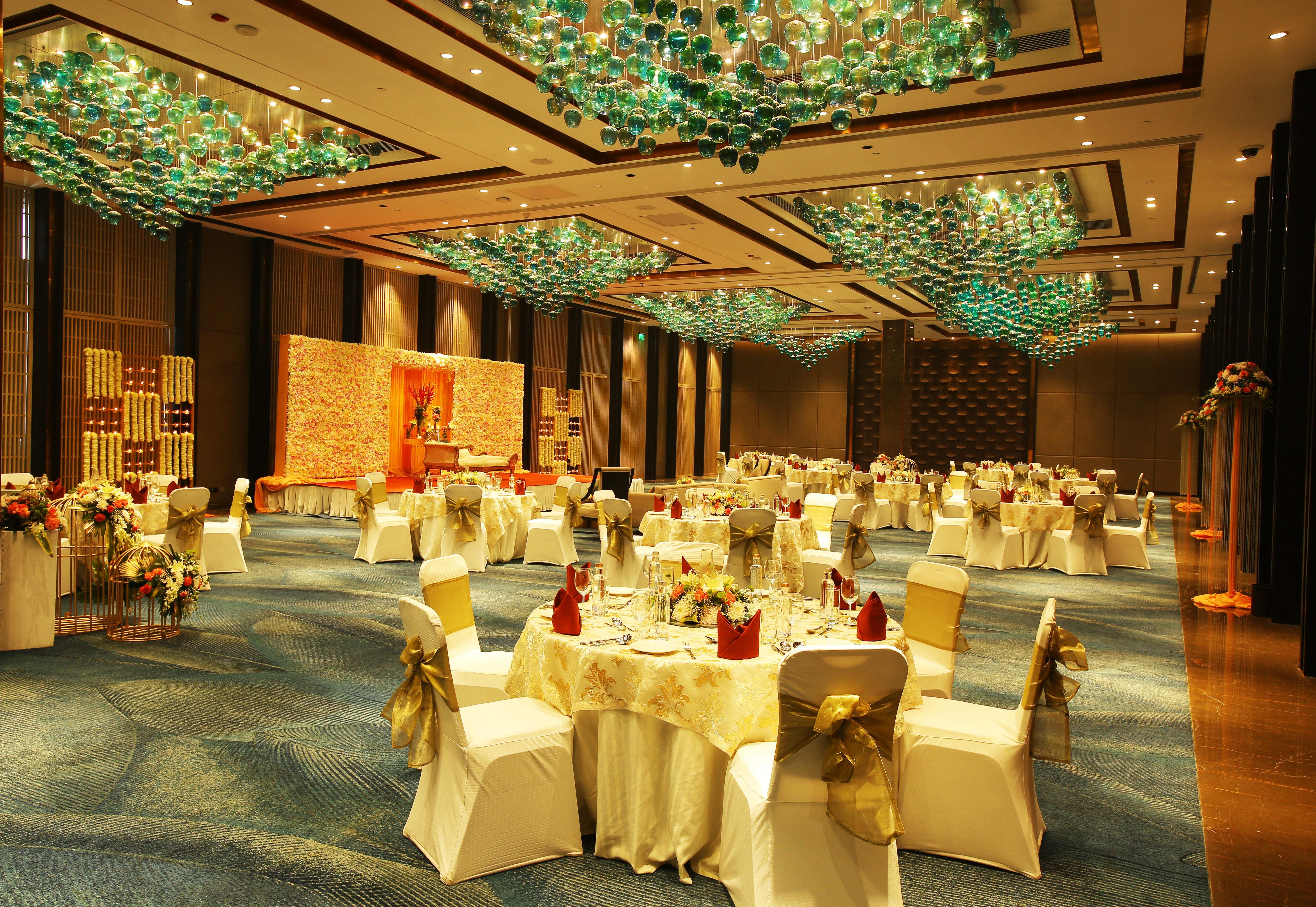 Crowne Plaza New Delhi Mayur Vihar Noida By Ihg Exterior foto The Grand Ballroom